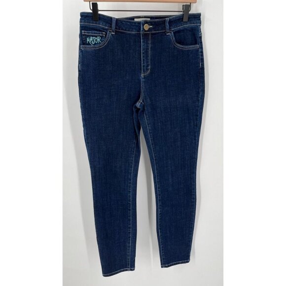 Logo Lori Goldstein Skinny Jeans Size 8 Dark Wash Major Embroidered on Pocket - Picture 1 of 16